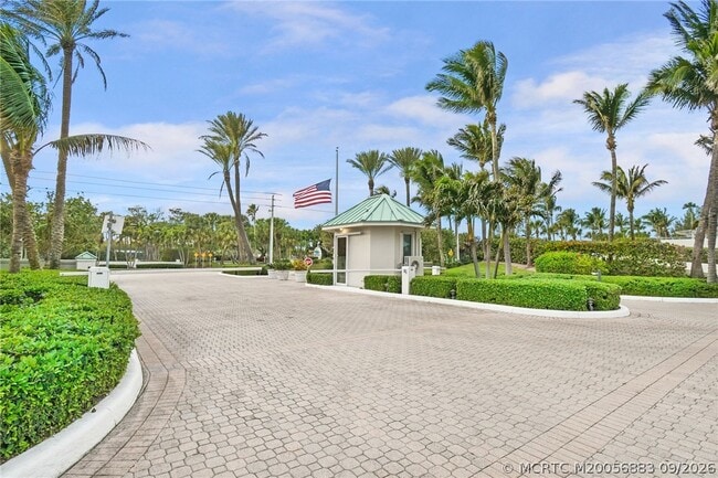 Building Photo - 8600 S Ocean Dr