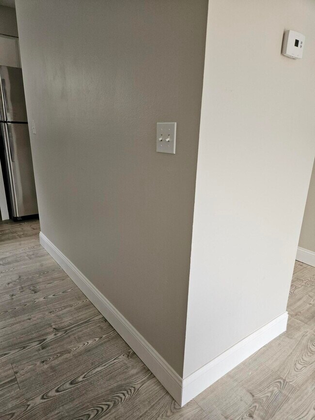 Building Photo - 313 Oxford Ct