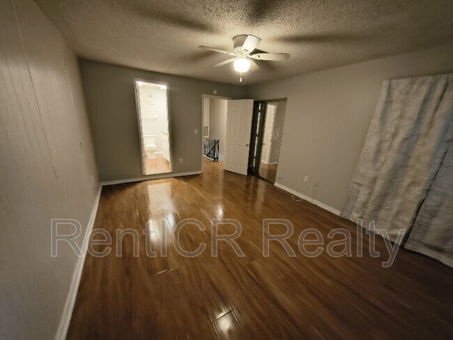 Building Photo - 1708 Azalea Ct