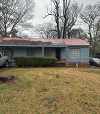 Building Photo - 3190 Charleston Dr