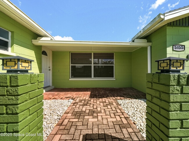 Building Photo - 5155 Sharlene Dr
