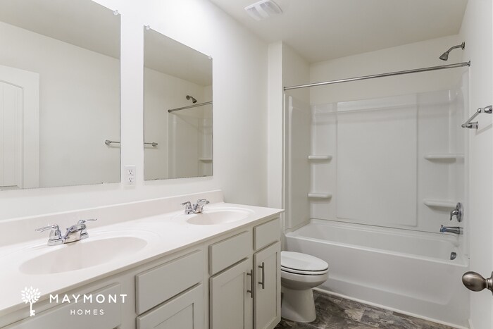 Building Photo - 5603 Timber Leaf Lp