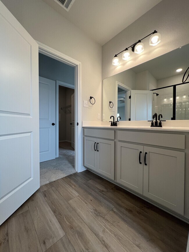 Building Photo - 12647 Auriga