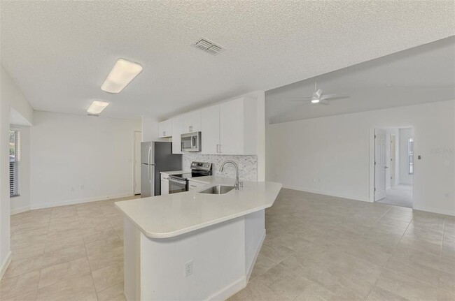 Building Photo - 6942 42nd Ct E