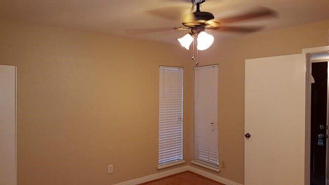 Building Photo - 15311 Camino Del Sol Dr