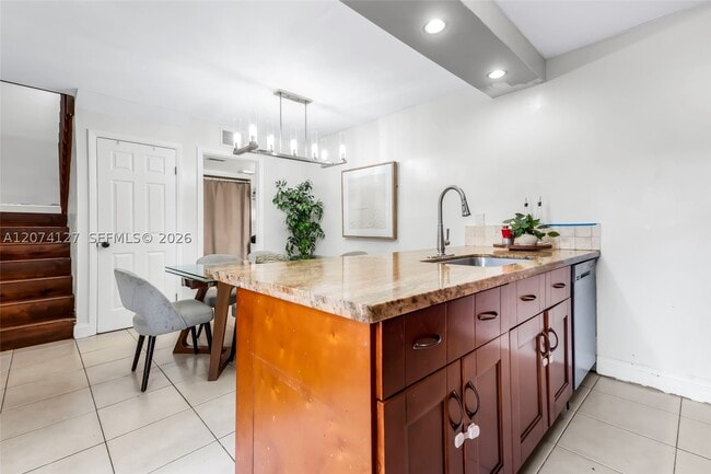 Building Photo - 804 SW 119th Way