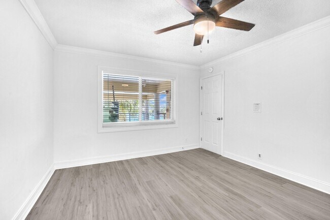 Building Photo - 1015 Spanish River Rd