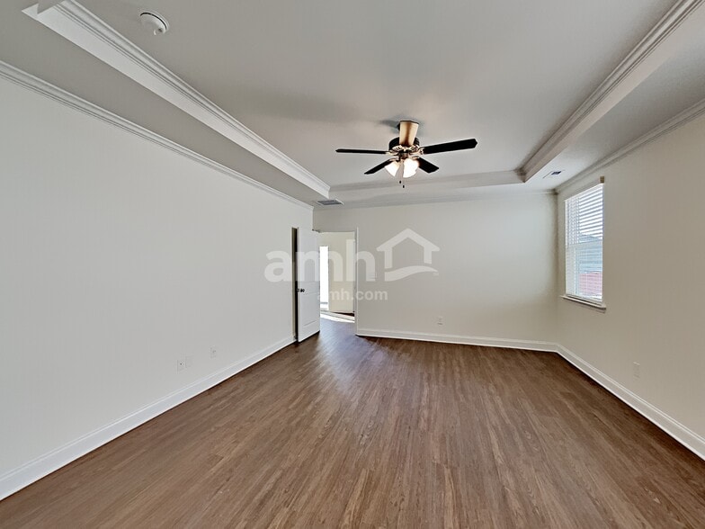 Building Photo - 209 Stowe Rd