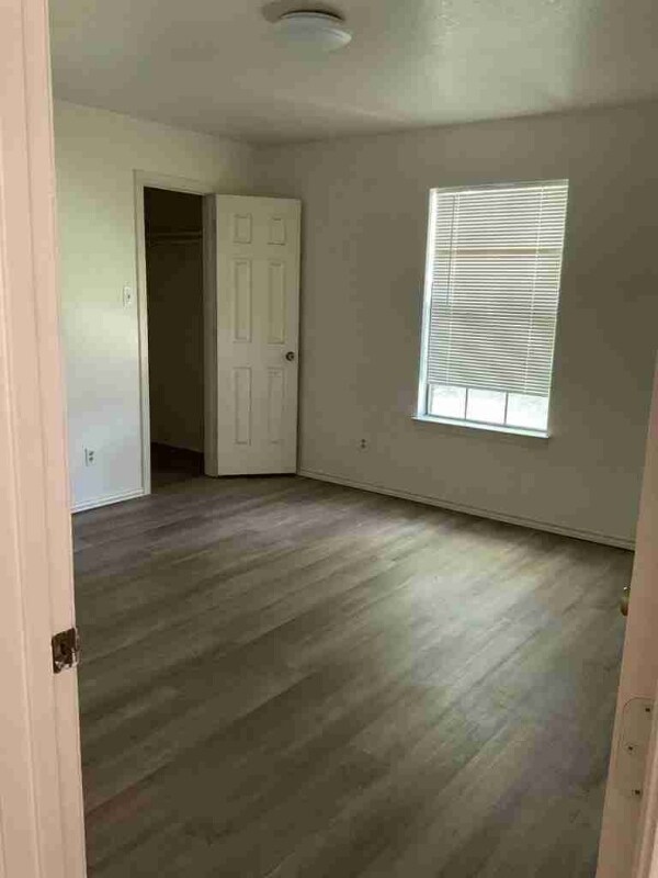 Building Photo - 1505 Truelove St