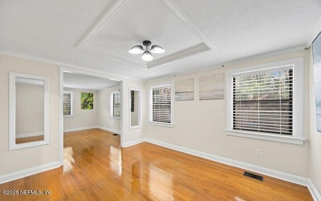 Building Photo - 3672 Boone Park Ave