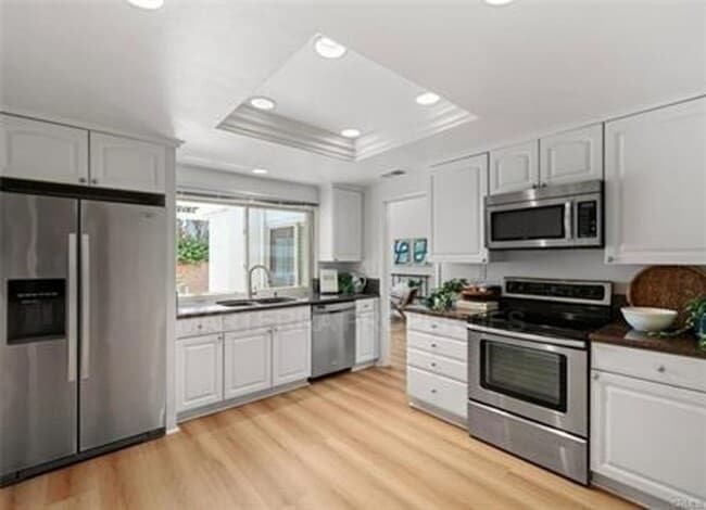 Building Photo - Beautiful Home in Irvine