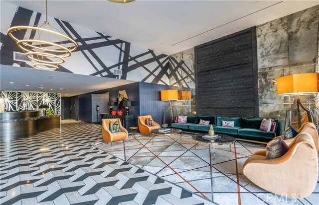 Building Photo - 1050 S Grand Ave