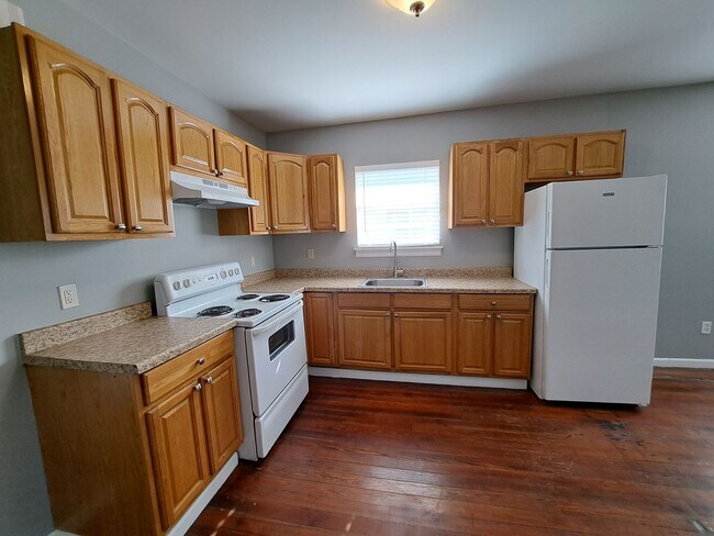 Building Photo - 1765 N Tonti St