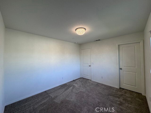 Building Photo - 1760 Chute Dr