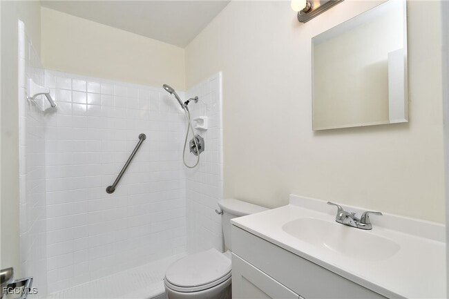 Building Photo - 44 Tangelo Ct