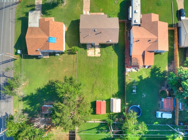 Building Photo - Charming 2bed home in Midwest City!