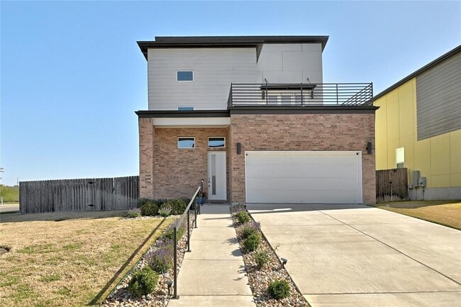 Building Photo - 7200 Cordoba Dr