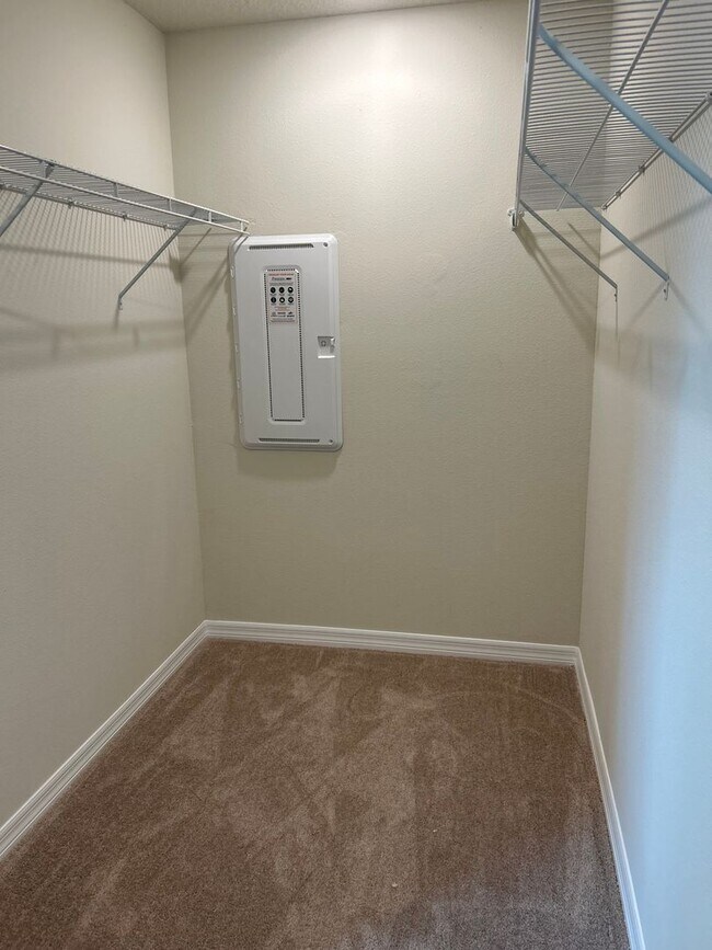 Building Photo - Move In ASAP!! - Brand New 3 bedroom 2.5 bath Townhouse for rent in Kissimmee, FL.