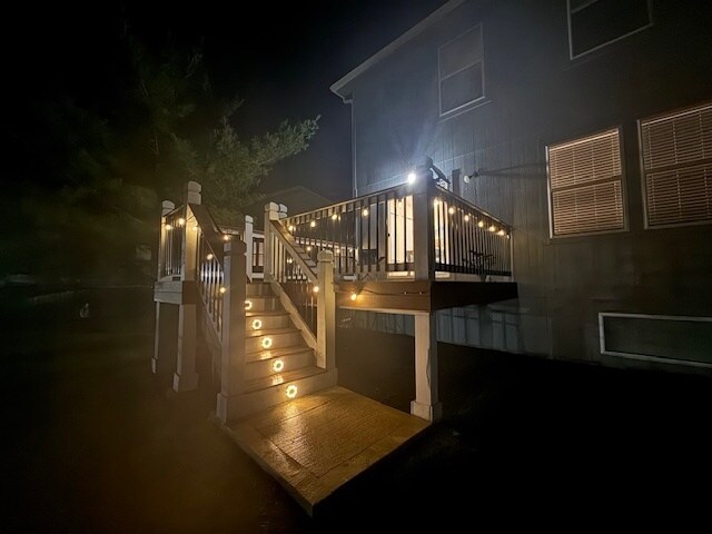 Building Photo - Large 4 Bedroom with Finished Basement - L...