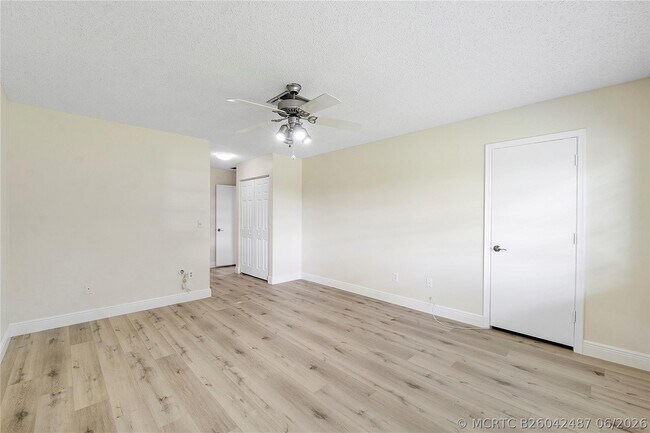 Building Photo - 21542 Juego Cir