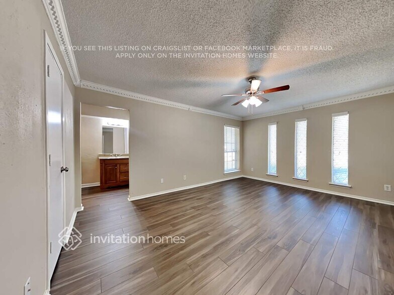 Building Photo - 934 Echobrook Pl