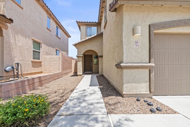 Building Photo - Welcome to Rancho Sahuarita!