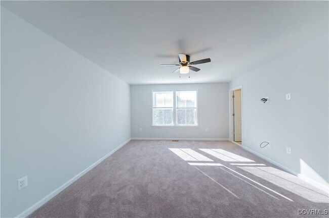 Building Photo - 633 Rivanna Hl Rd