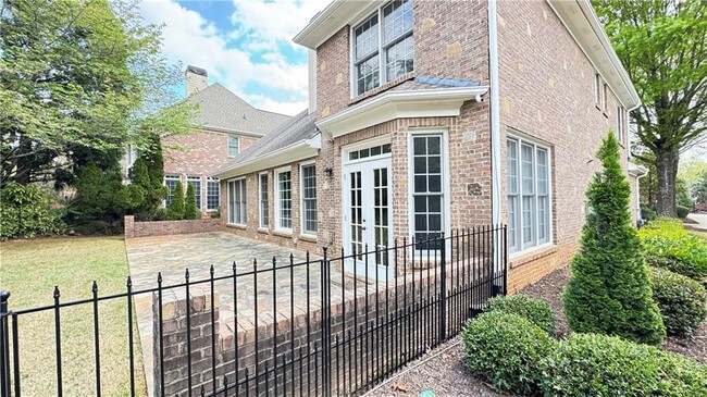 Building Photo - 140 Wind Flower Ct