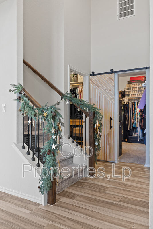 Building Photo - 2259 Gran Cielo Trl