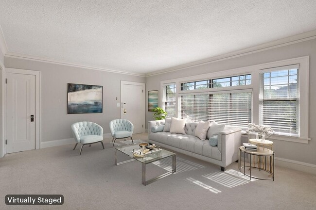 Building Photo - 5004 Oliver Ave S