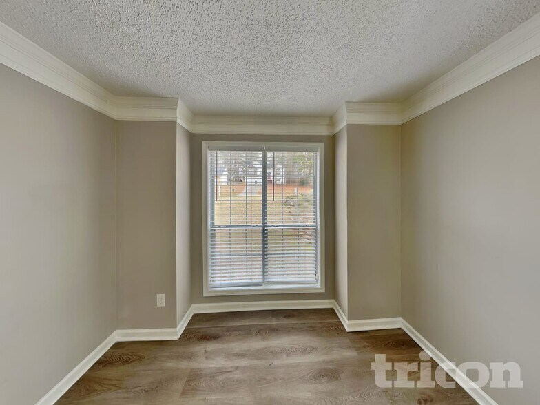 Building Photo - 11203 Chelsea Ln