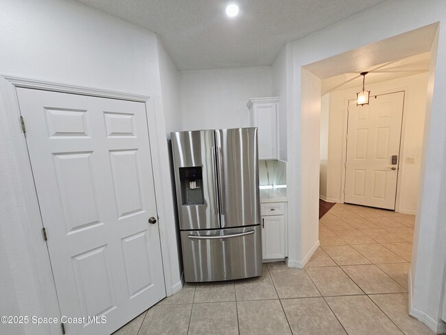 Building Photo - 954 Riviera Point Dr