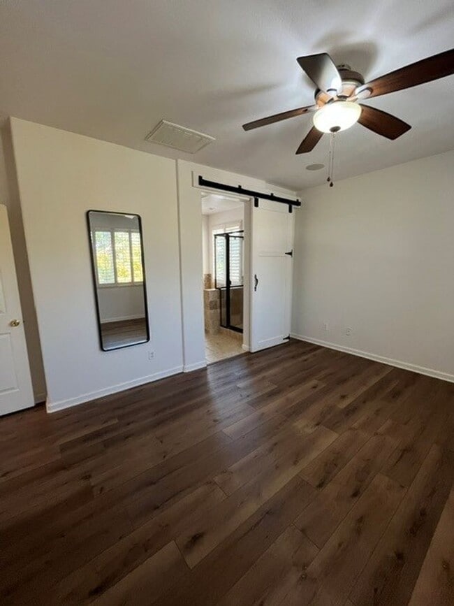Building Photo - 1534 N Oliveto Ct