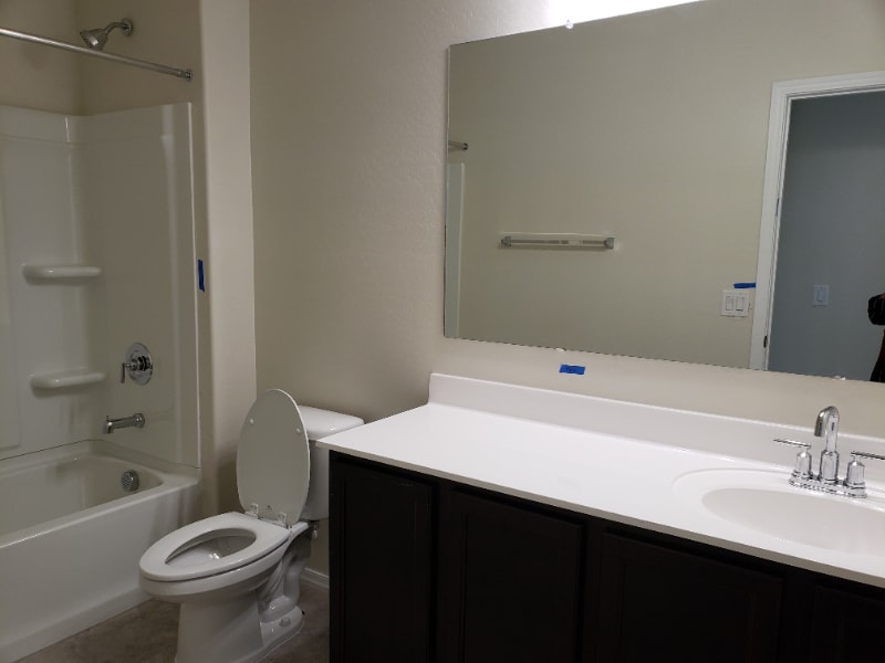 Building Photo - 354 N 17th Pl