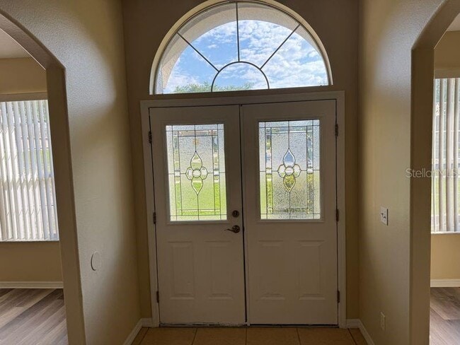 Building Photo - 839 Princeton Dr