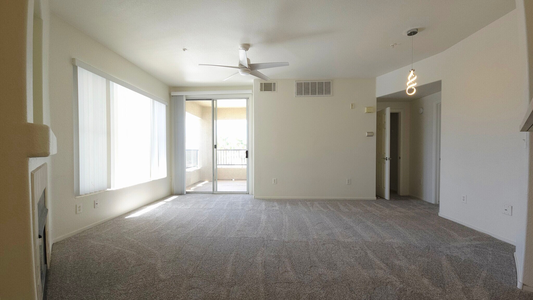 Building Photo - 7127 S Durango Dr