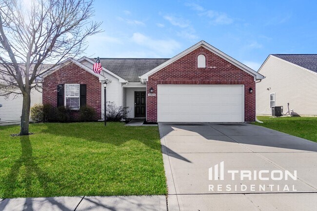 Primary Photo - 5829 Mosaic Pl