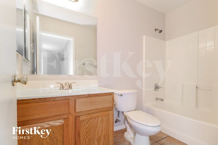 Building Photo - 15148 W Adams St