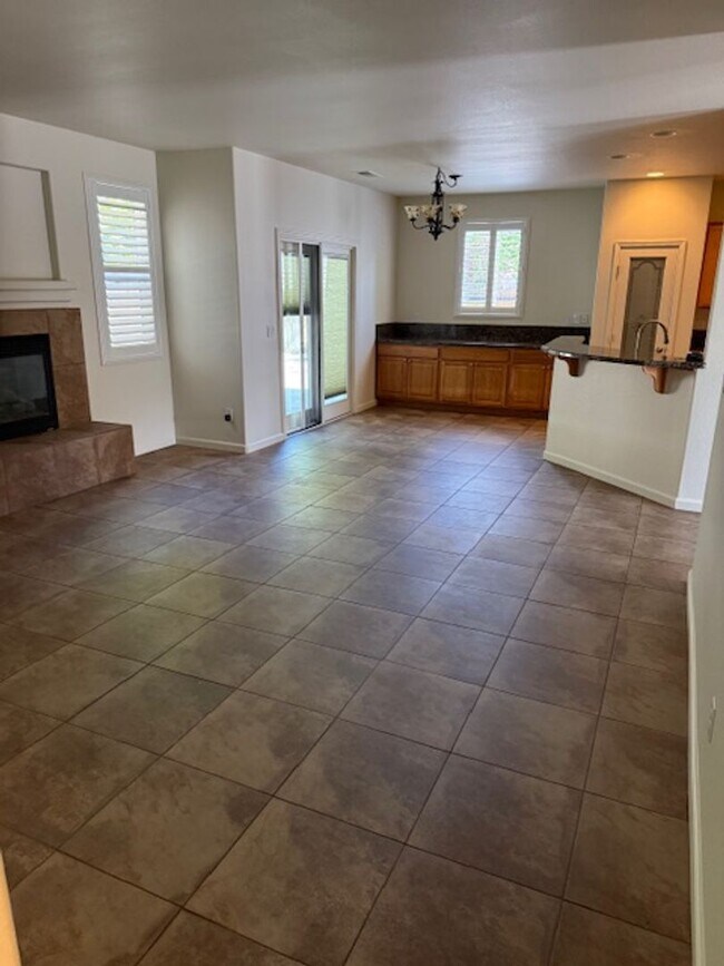 Building Photo - Damonte Ranch 2 story on Cul de Sac