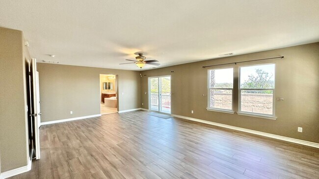 Building Photo - Wonderful Executive Style Two-Story Home in Beautiful Murrieta Oaks Community!