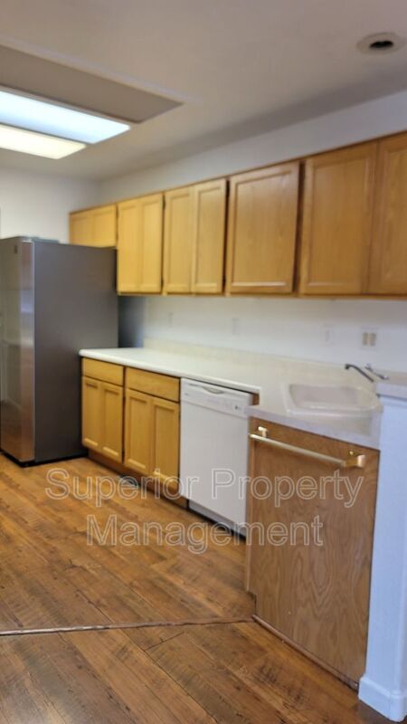 Building Photo - 2619 Sagebrush Ave