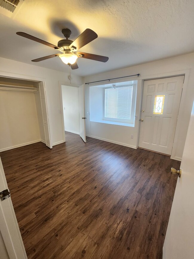 Building Photo - 3676 Yucca Mesa Rd