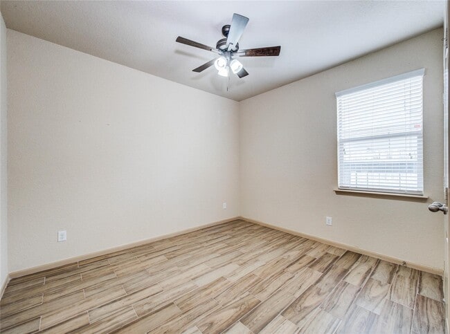 Building Photo - 22411 Albee Dr