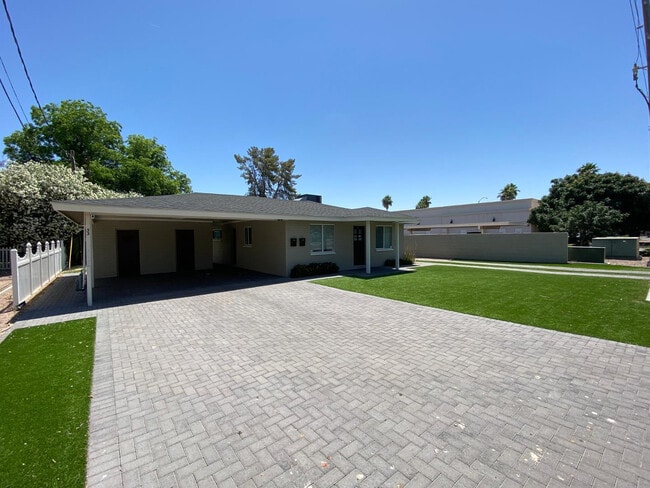 Building Photo - 33 N Hobson