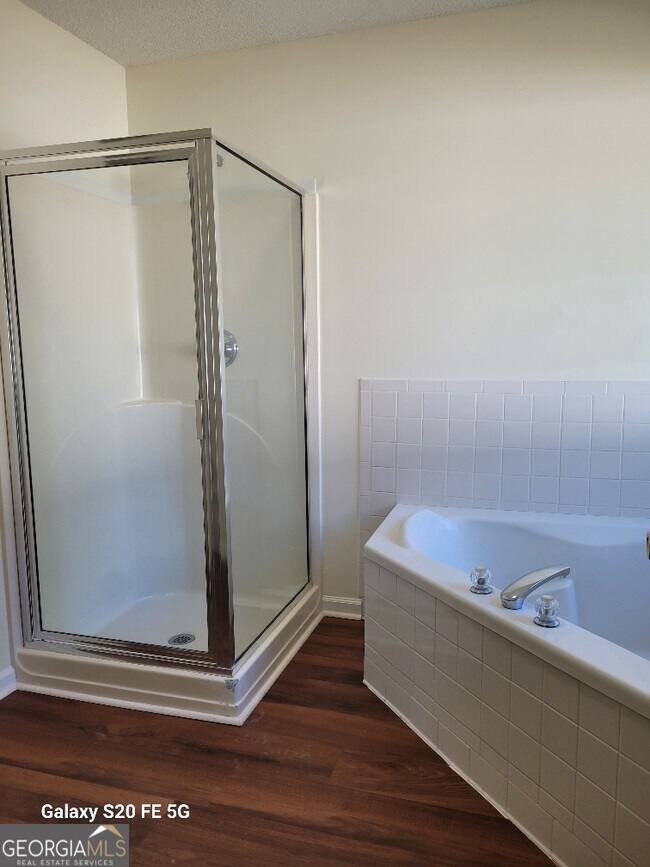 Building Photo - 113 Woodridge Cir