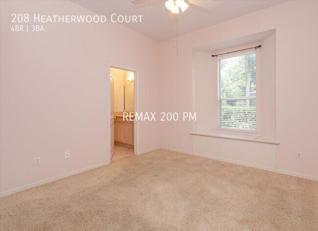Building Photo - 208 Heatherwood Ct