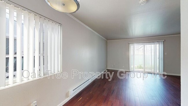 Building Photo - 2371 Downer Ave