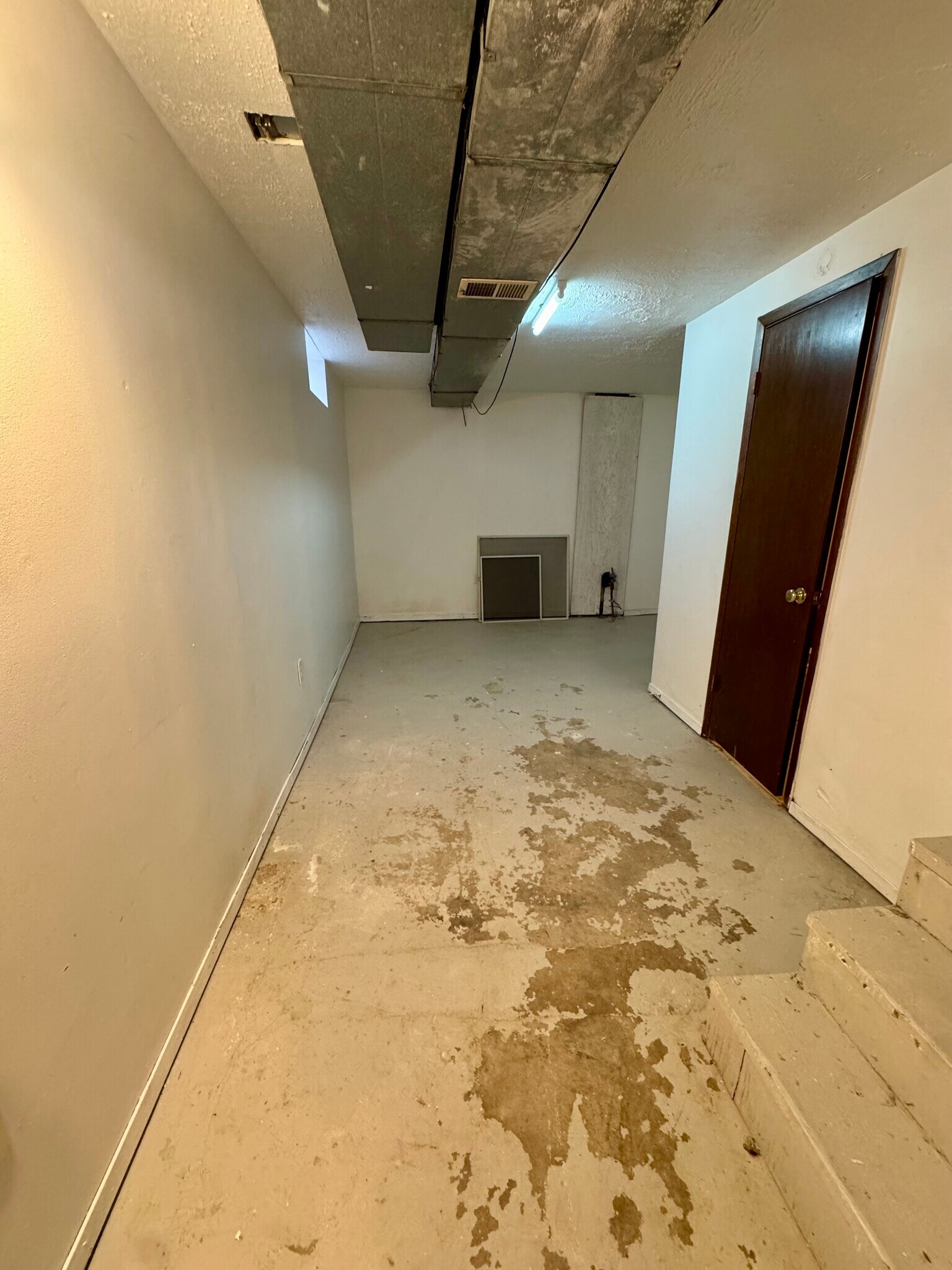 Building Photo - 3513 W 31st St