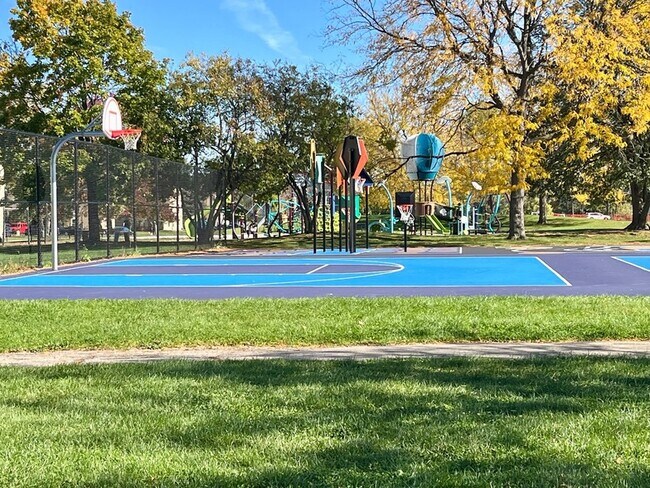 Building Photo - 838 Mcintosh Ct