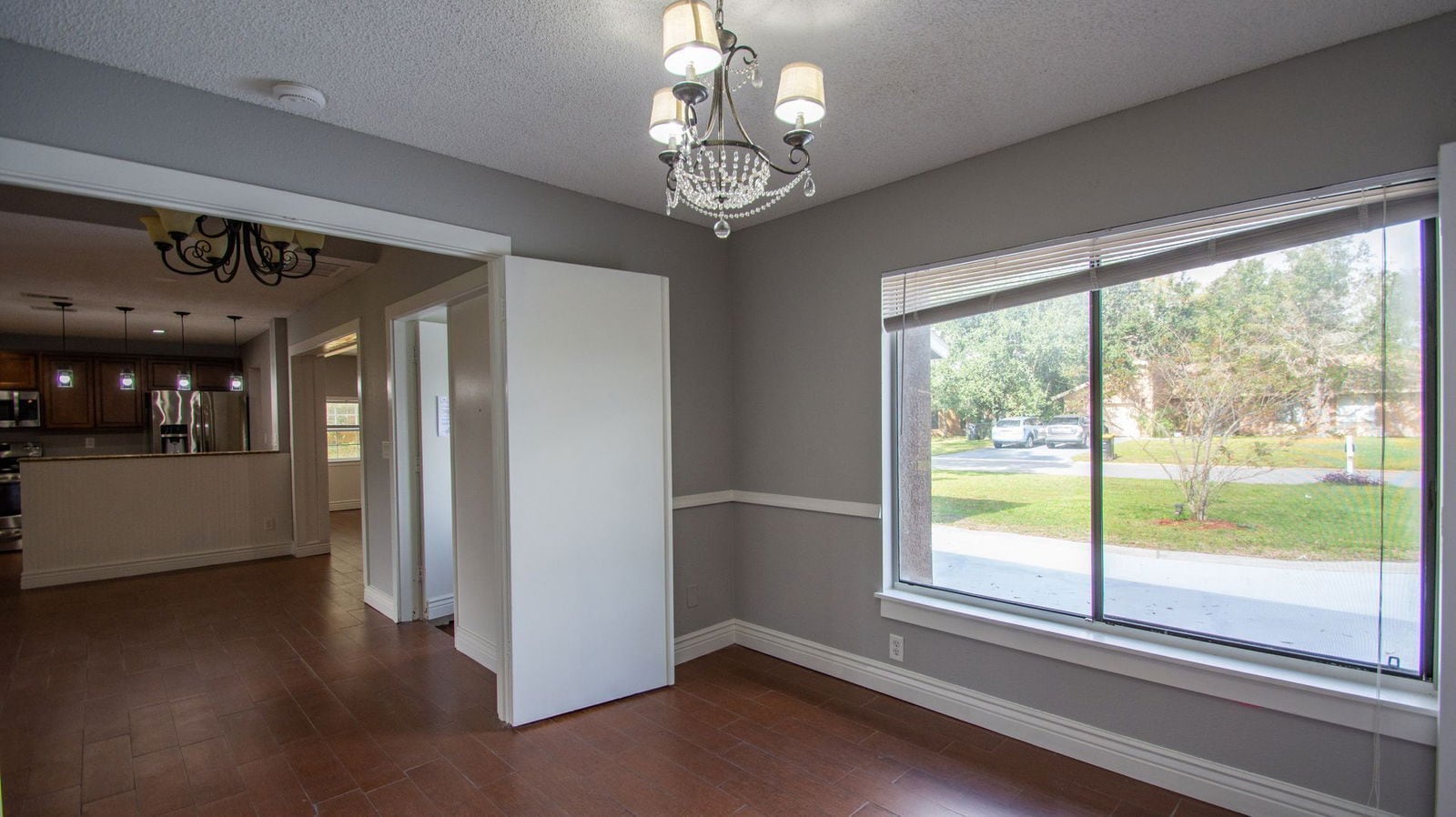 Building Photo - 704 Putt Ln